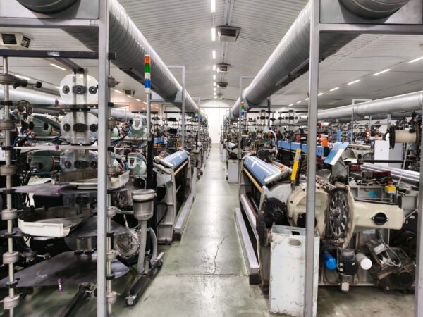 10 adet Itema R9500 Dokuma Makinası 3 10 adet Itema R9500 Dokuma Makinası 3