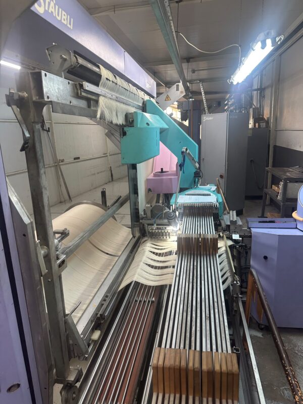 Staubli Delta 110 2004 Model 230 cm Eninde Çift Sehpalı Otomatik Tahar Makinası 9